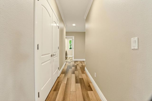 5370 Tudor Rose Gln, Stockton, CA 95212