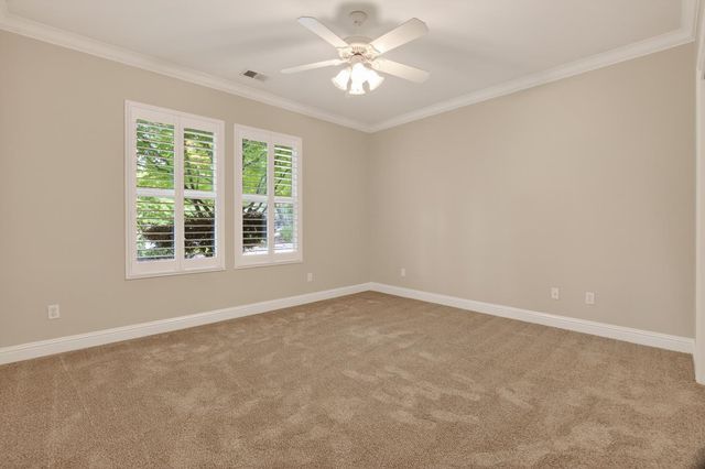 5370 Tudor Rose Gln, Stockton, CA 95212