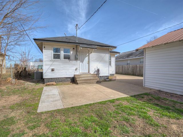 635 W Ford Street, Shawnee, OK 74801