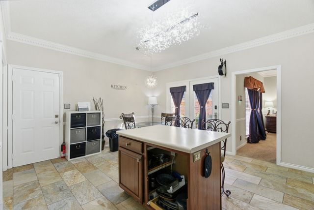 1818 Memorial Dr Apt 18, Clarksville, TN 37043