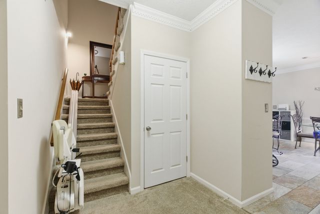 1818 Memorial Dr Apt 18, Clarksville, TN 37043