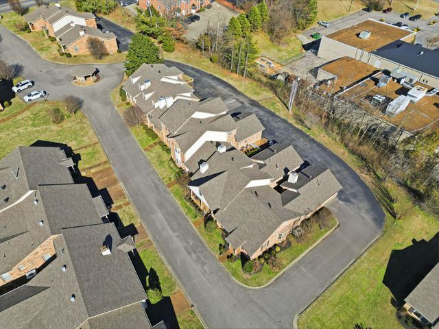 1818 Memorial Dr Apt 18, Clarksville, TN 37043