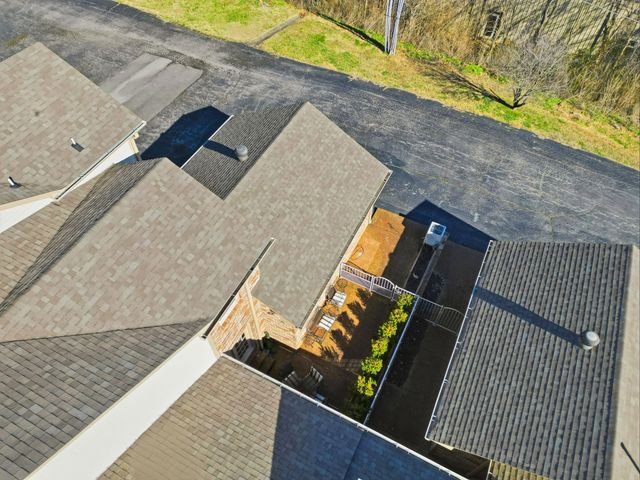 1818 Memorial Dr Apt 18, Clarksville, TN 37043