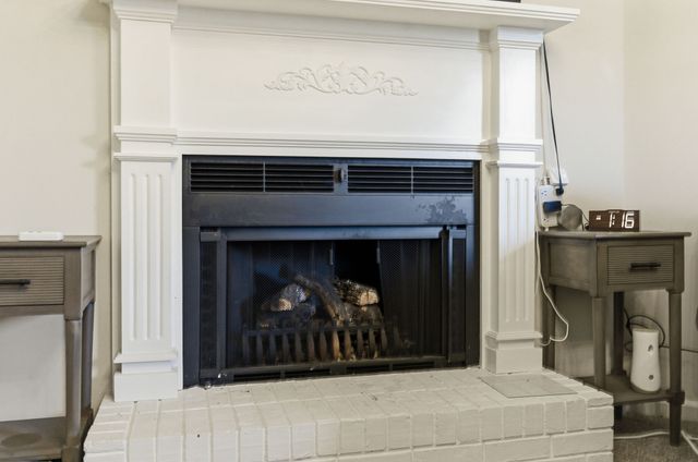 1818 Memorial Dr Apt 18, Clarksville, TN 37043