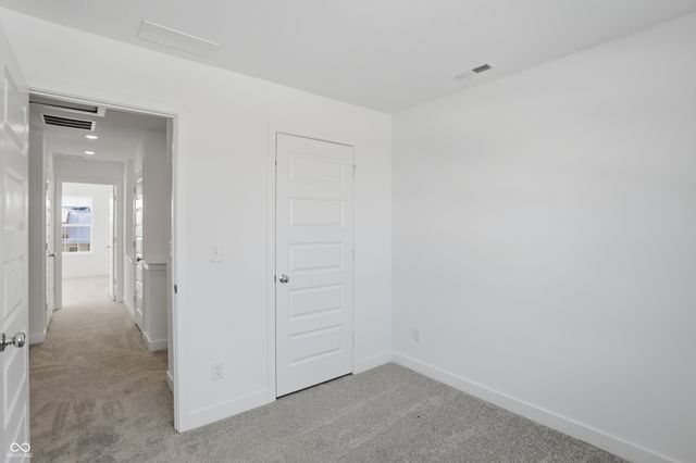 6634 Halsey Street, Zionsville, IN 46077