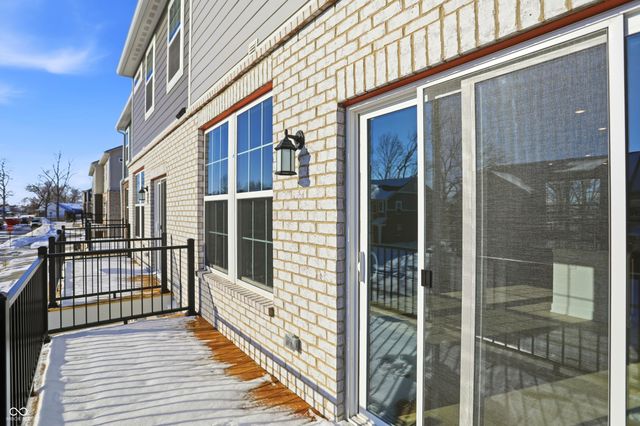 6634 Halsey Street, Zionsville, IN 46077