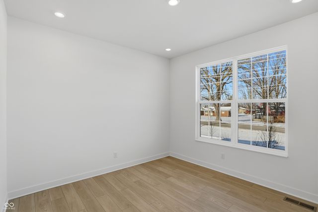 6634 Halsey Street, Zionsville, IN 46077