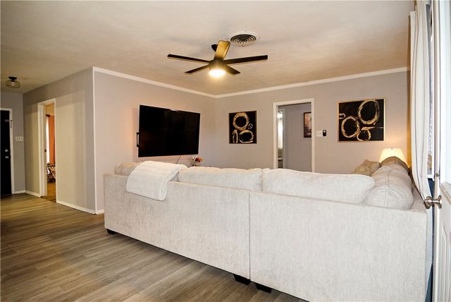 1405 Palo Blanco, Beeville, TX 78102