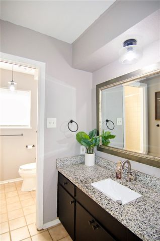 1405 Palo Blanco, Beeville, TX 78102