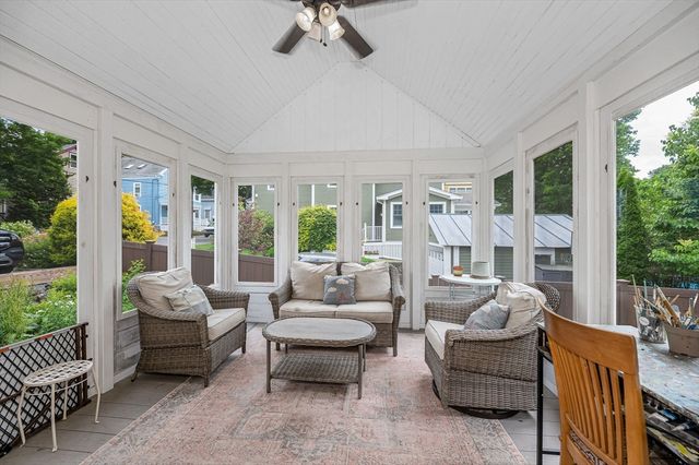 58 Jersey St, Marblehead, MA 01945
