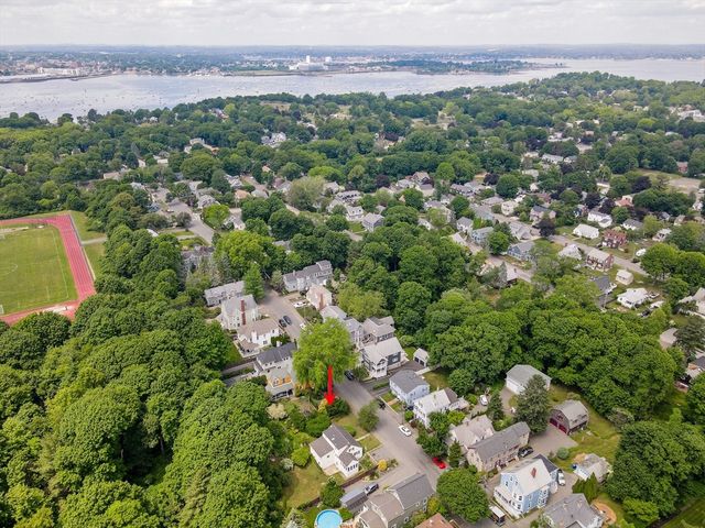 58 Jersey St, Marblehead, MA 01945