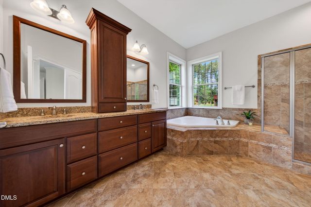 1745 Hasentree Villa Lane, Wake Forest, NC 27587