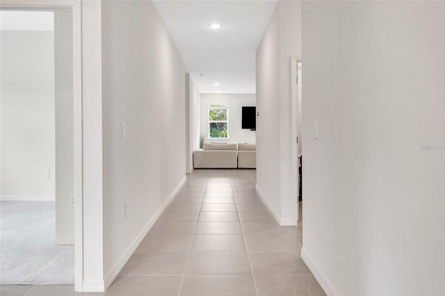 3984 MAYHILL LOOP, Eustis, FL 32736