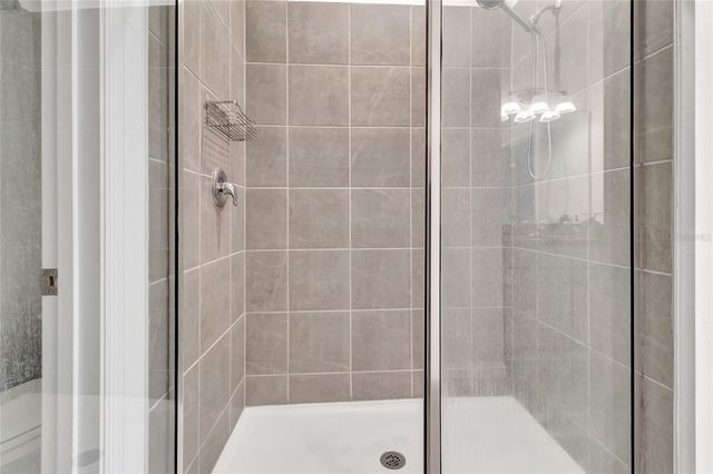 3984 MAYHILL LOOP, Eustis, FL 32736