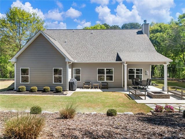 838 Old Thompson Mill Road, Winder, GA 30680