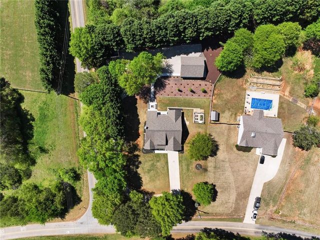 838 Old Thompson Mill Road, Winder, GA 30680