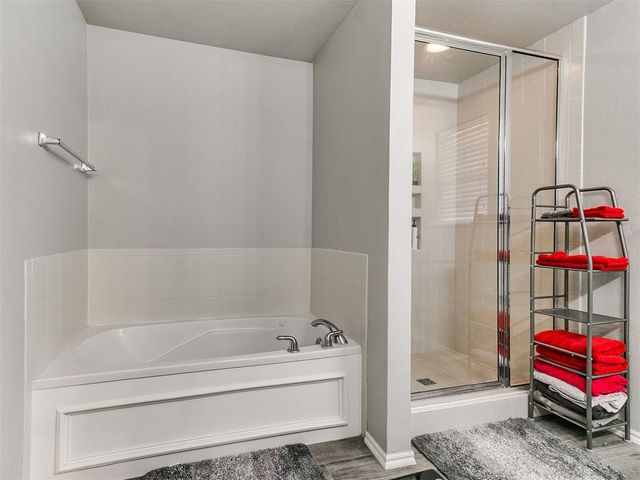 701 Taber Lane, Edmond, OK 73003