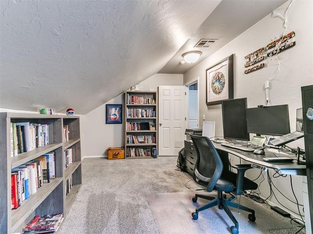 701 Taber Lane, Edmond, OK 73003