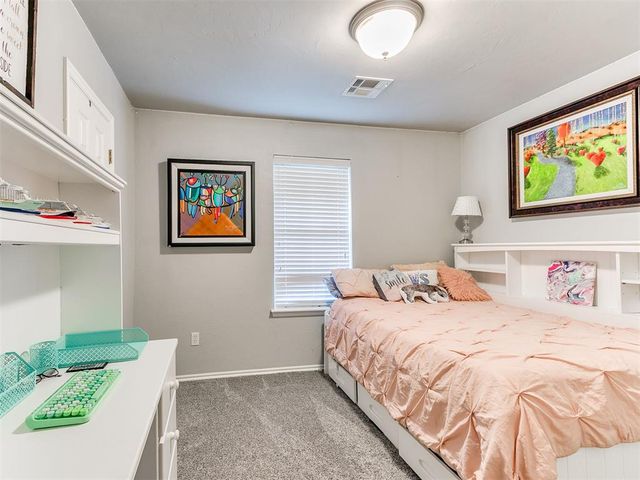 701 Taber Lane, Edmond, OK 73003