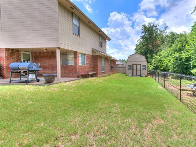 701 Taber Lane, Edmond, OK 73003