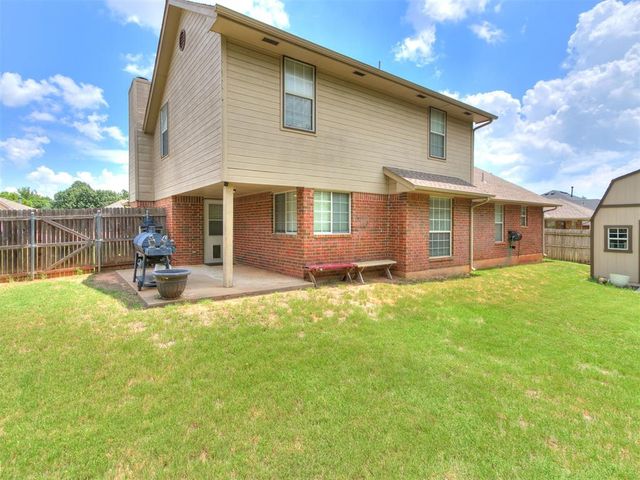 701 Taber Lane, Edmond, OK 73003