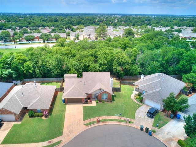 701 Taber Lane, Edmond, OK 73003