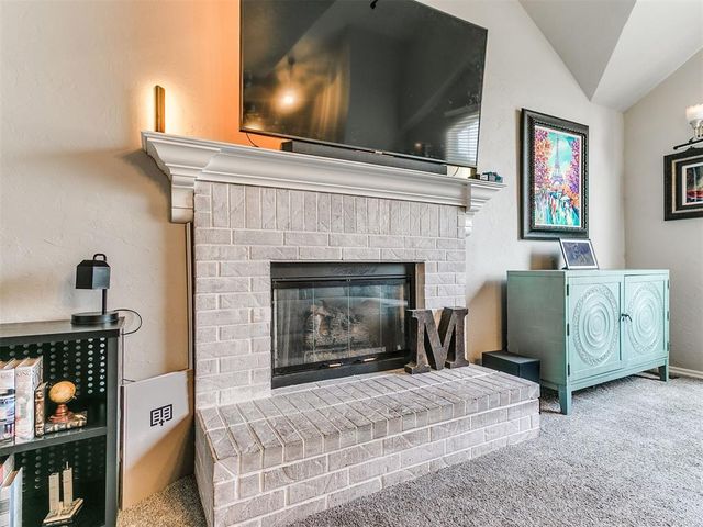 701 Taber Lane, Edmond, OK 73003