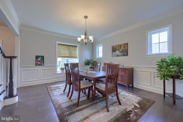 429 E DELP RD, Lancaster, PA 17601