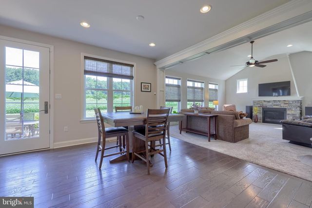 429 E DELP RD, Lancaster, PA 17601