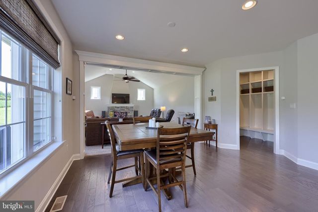 429 E DELP RD, Lancaster, PA 17601