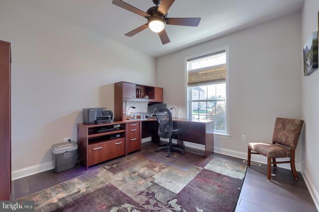 429 E DELP RD, Lancaster, PA 17601