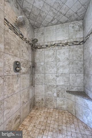 429 E DELP RD, Lancaster, PA 17601