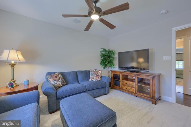 429 E DELP RD, Lancaster, PA 17601