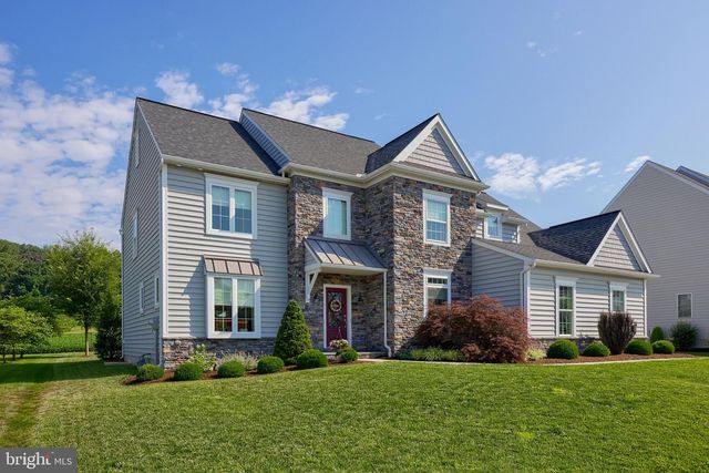 429 E DELP RD, Lancaster, PA 17601