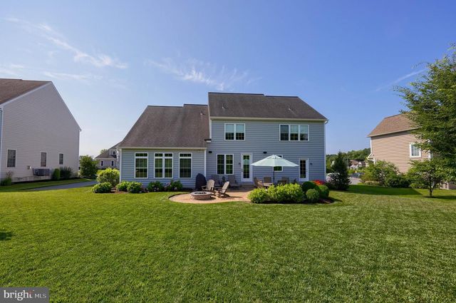 429 E DELP RD, Lancaster, PA 17601