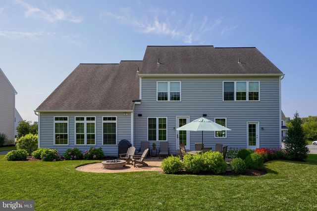 429 E DELP RD, Lancaster, PA 17601