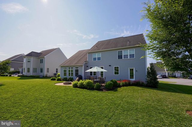 429 E DELP RD, Lancaster, PA 17601