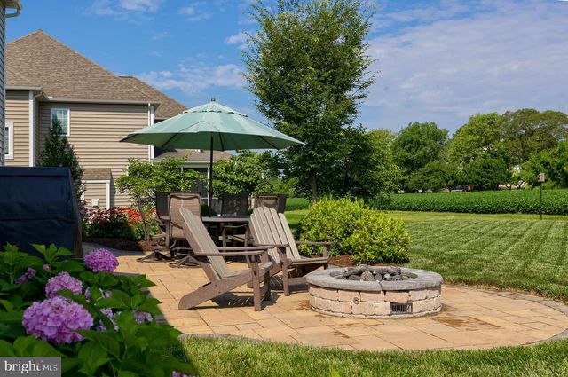 429 E DELP RD, Lancaster, PA 17601