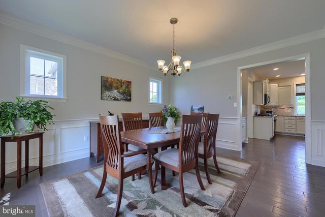 429 E DELP RD, Lancaster, PA 17601