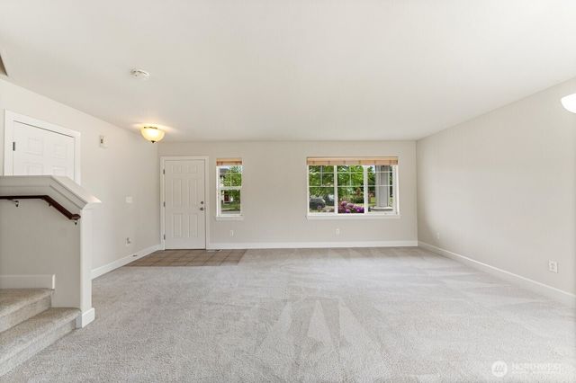209 Burr Street NE, Orting, WA 98360