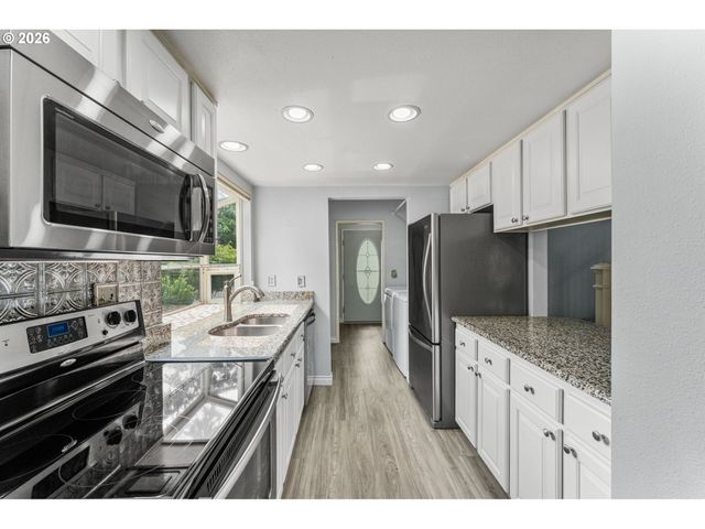 4409 Ne PLAINS Way, Vancouver, WA 98662
