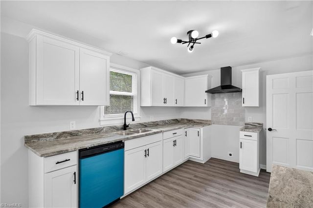 918 Beaumont Avenue, High Point, NC 27260