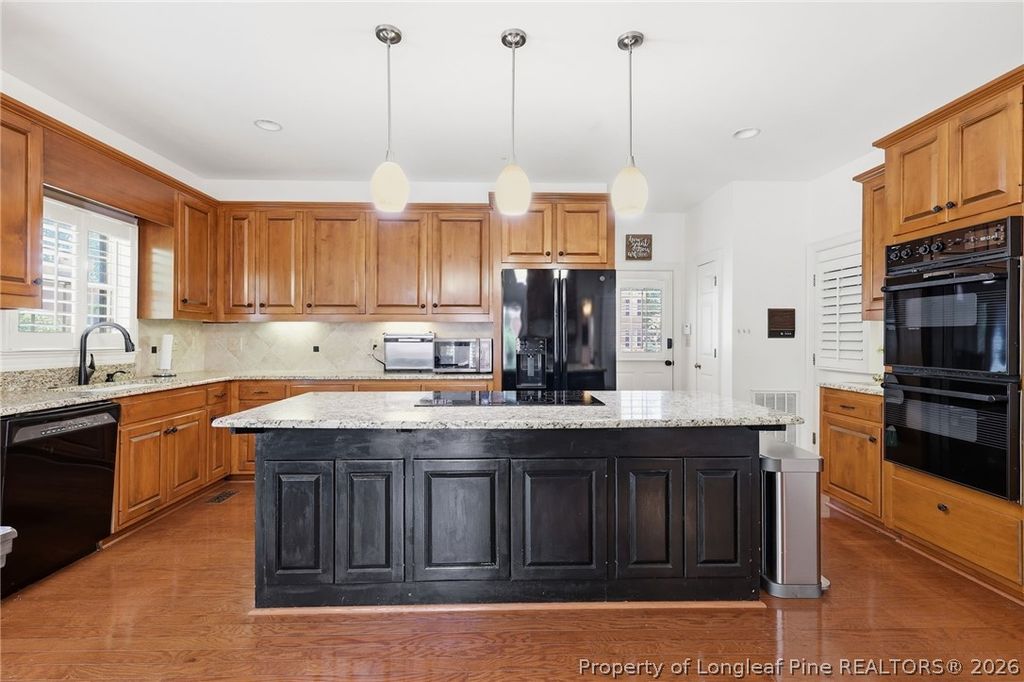 3525 Prestwick Drive, Fayetteville, NC 28303 — photo 8