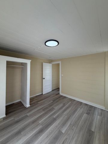 1018 Adams Street W, West Palm Beach, FL 33407