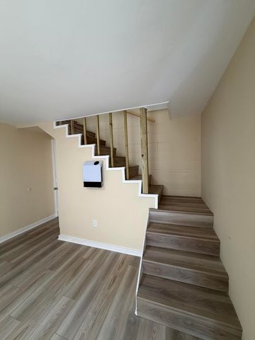 1018 Adams Street W, West Palm Beach, FL 33407