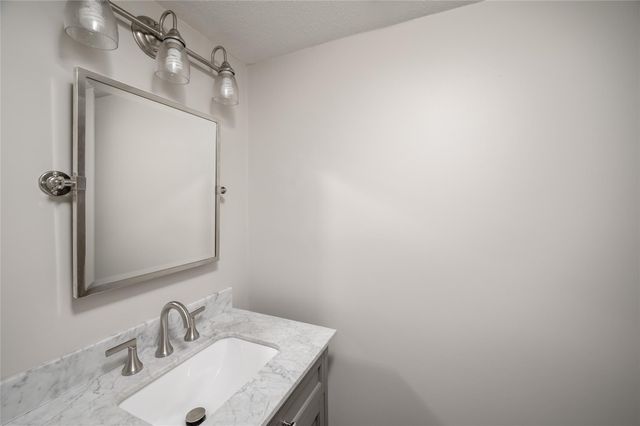 7493 Brompton Street, Houston, TX 77025
