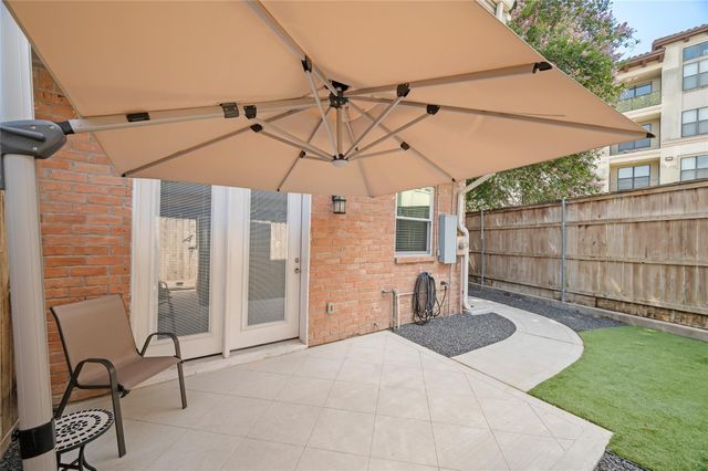 7493 Brompton Street, Houston, TX 77025