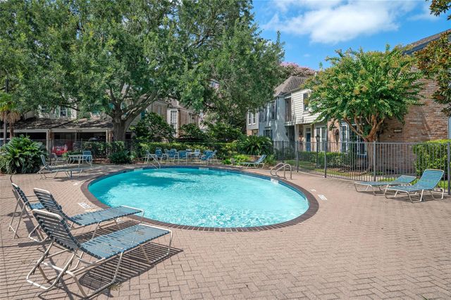 7493 Brompton Street, Houston, TX 77025