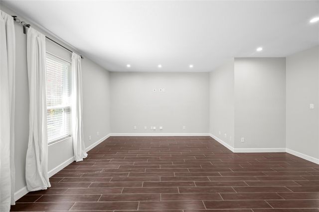 7493 Brompton Street, Houston, TX 77025