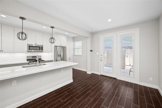 7493 Brompton Street, Houston, TX 77025